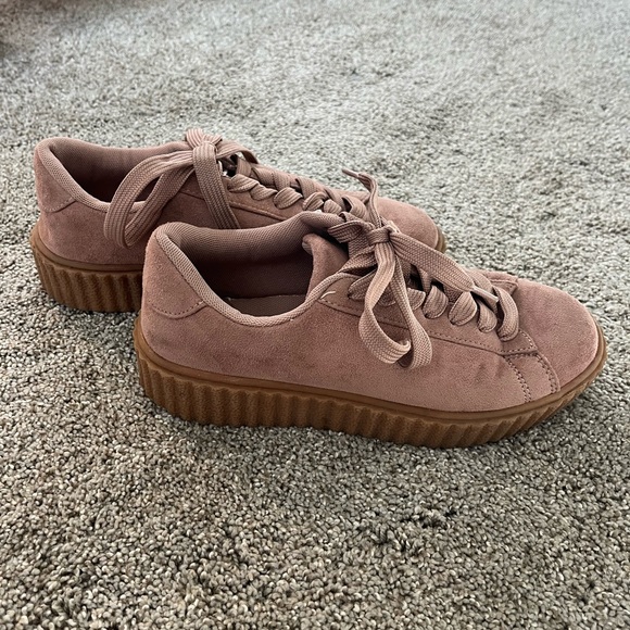 Misbehave Suede Platform Sneakers in Blush Rose Size 6 - Picture 3 of 9